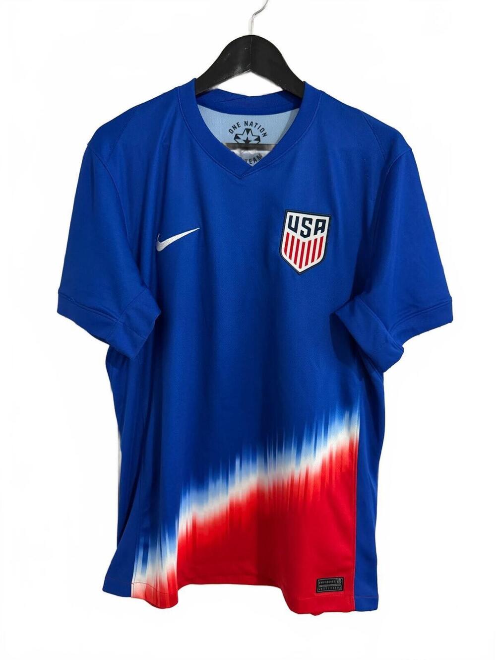 Team USA Nike Soccer Jersey Men's Size Medium